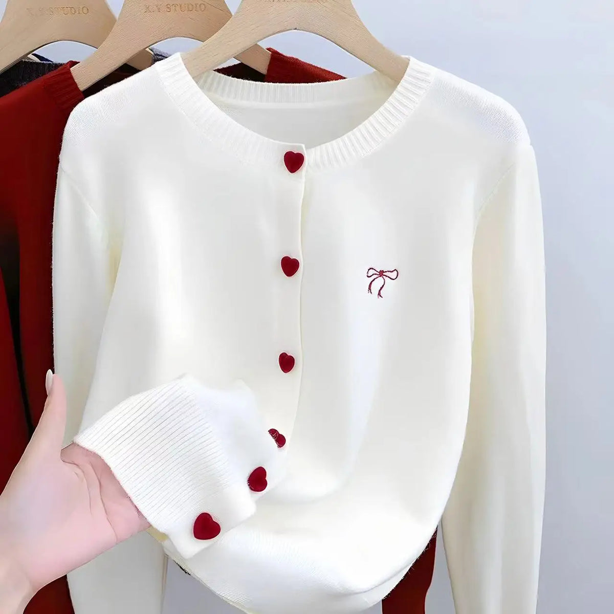 2025 Korean Casual Solid Knitting Tops Women Knitted Cardigan Bow Embroidery O-Neck Single Breasted Heart-shaped Button Sweater