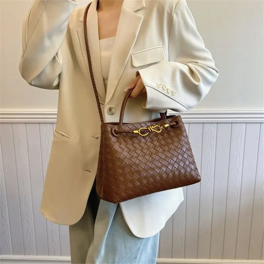 Women's Bag 2025: Fashionable, Casual and Elegant, Niche Woven Texture, Simple and Portable, Shoulder Crossbody Bag, Handbag