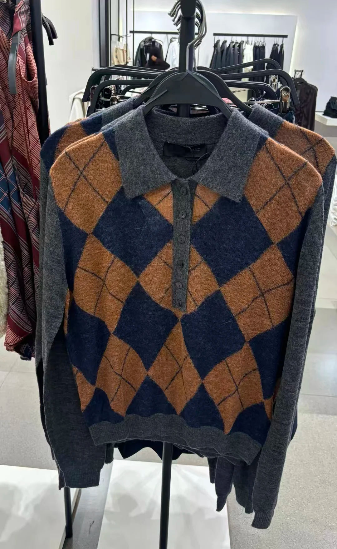 Women's Top 2025 Autumn New Style Color-Block Argyle Long-Sleeve Polo Collar Knit Sweater Casual Fashion Versatile