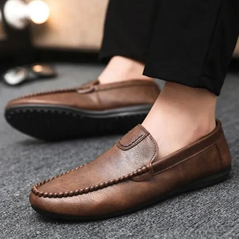 Luxury 2025 Round Toe Soft Flat Men's Leather Shoes High Quality Fashion Comfortable Designer Legitimate Sale Male Casual Shoe