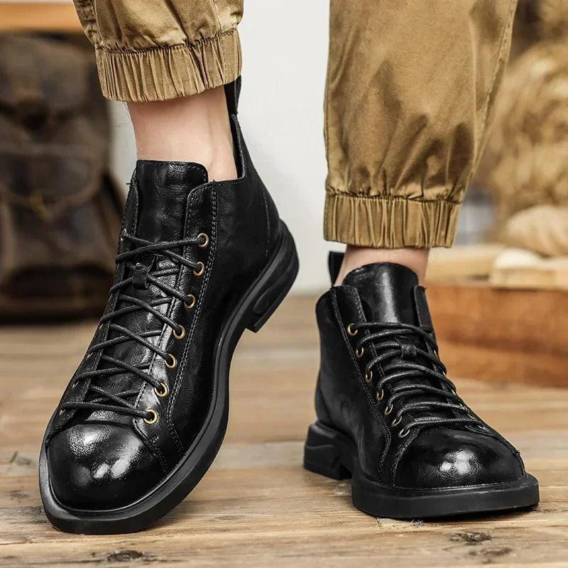 Brand Fashion Genuine Leather Male Casual Shoes 2025 New for Men Motorcycle Boots Classic Male Comfortable Winter Boots