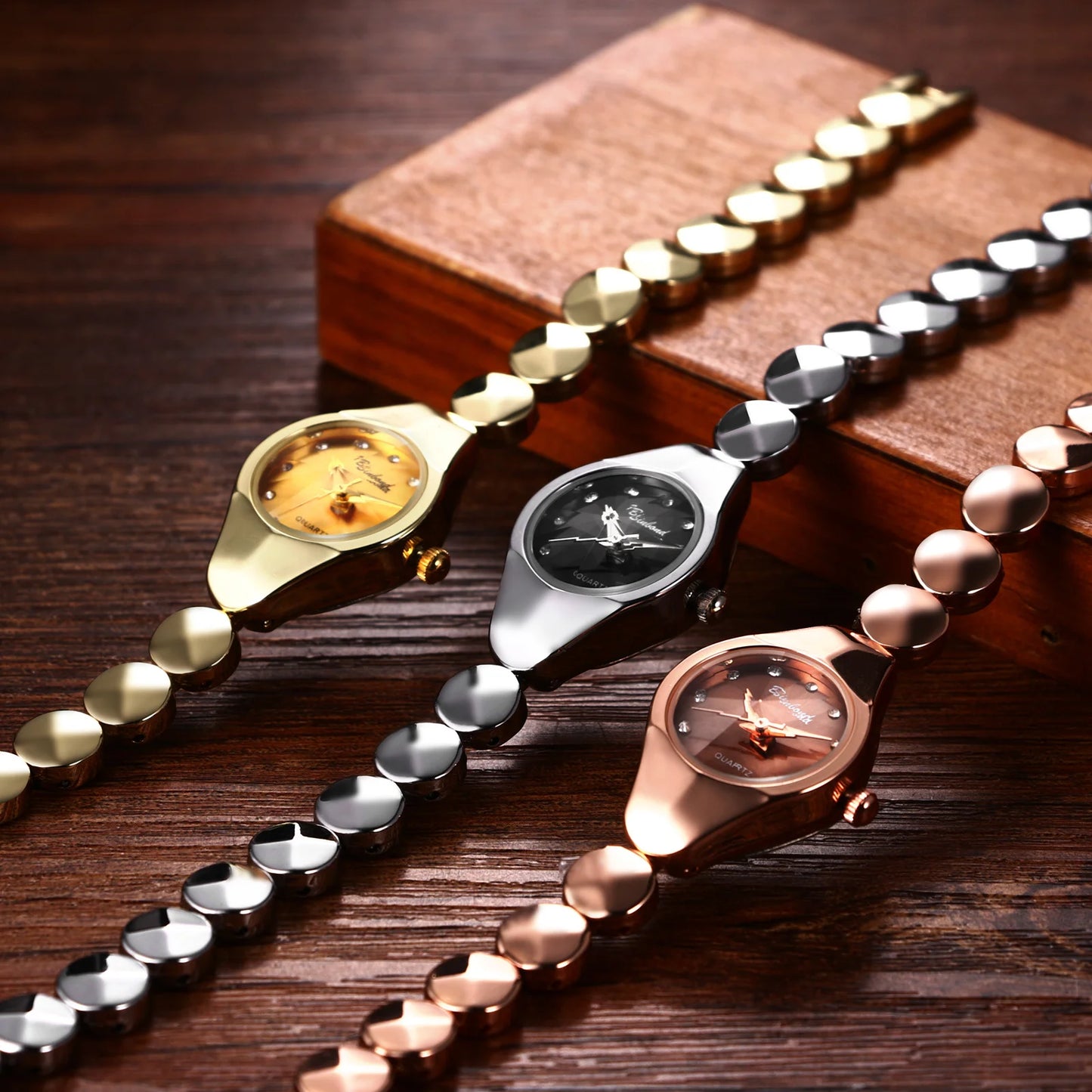 Women Quartz Watch Diamond Case Diamond Scale Waterproof Watch Stainless Steel Strap Elegant Fashion Valentine's Day Watch Gife