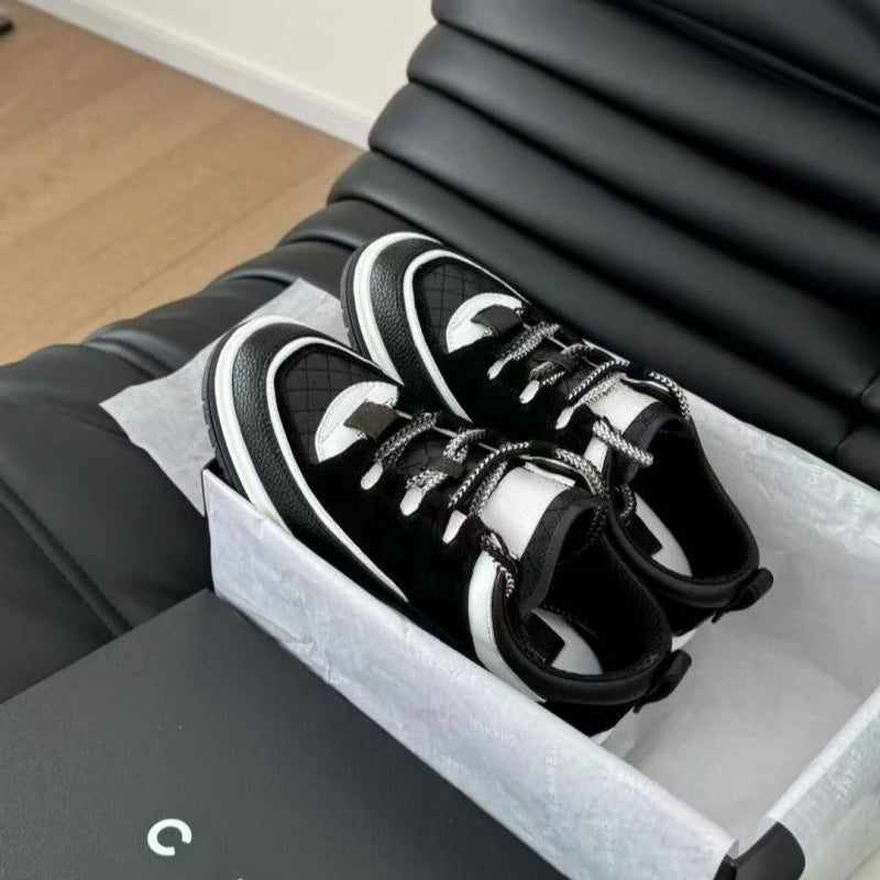 Women's Shoes Round Head Cowhide Color Matching Casual Sports Shoes Diamond Line Lace-up Leather Board Shoes