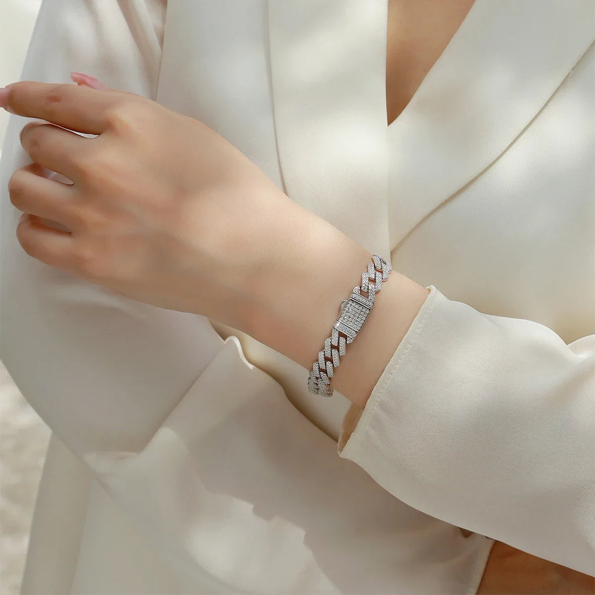 JIUZUAN Unisex Moissanite Cuban Bracelet 925 Silver 18K Gold Plated Width 10 14mm Adjustable Length Gift GRA Certificate