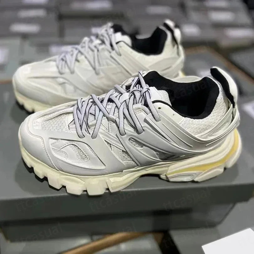 Designer Tracks 3 3.0 Men Women Casual Shoes Paris Triples White Black Pink Grey Beige Sneakers Brand 18ss Tess.S. Gomma