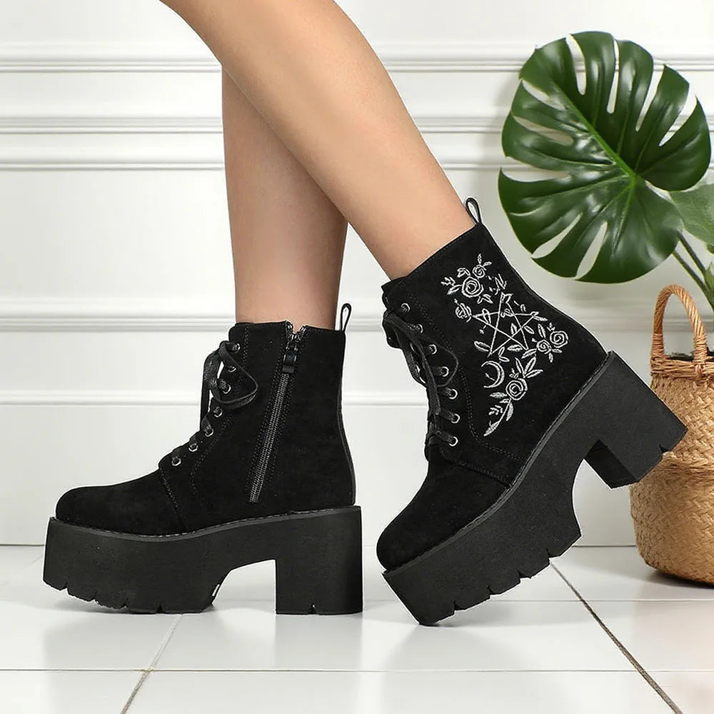 Stylish Goth Motorcycle Women Ankle Boots Embroidered Street Thick Bottom Y2k Chunky High Heels Platform Short Booties Halloween