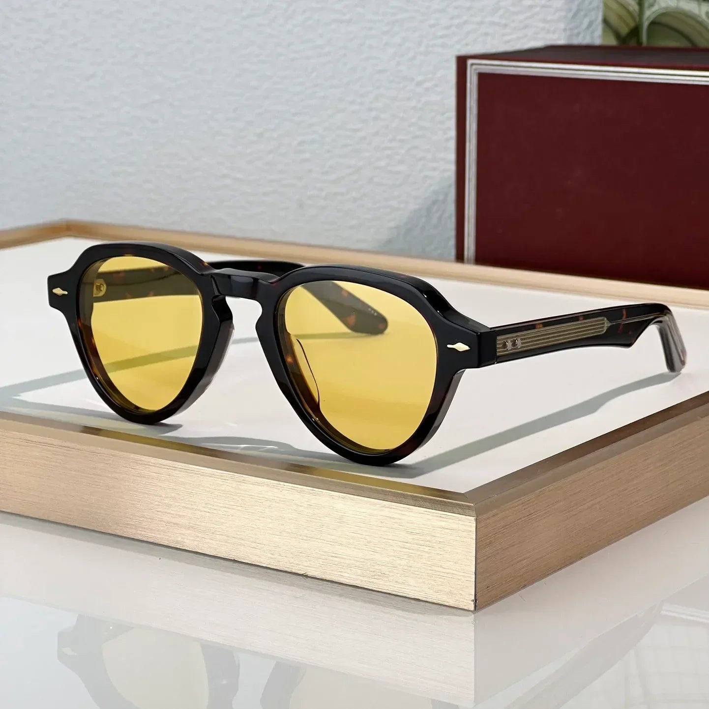 Fashion Sunglasses For Women and Men HATFIELDI Anti-Ultraviolet Retro Plate Full Frame Special design Glasses Random Box