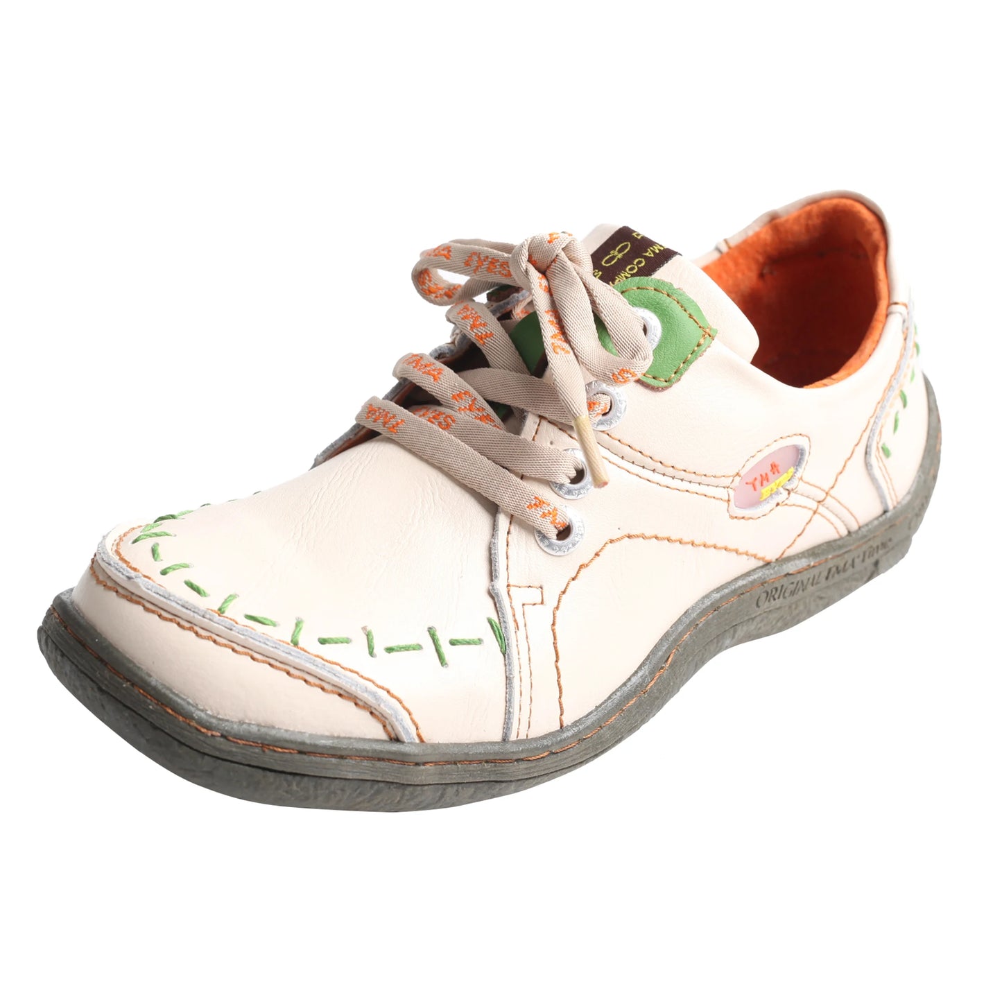 TMA EYES Women's Hand-Stitched Leather Sneakers Lightweight Flat Design Shoes For Women For Autumn Seasons