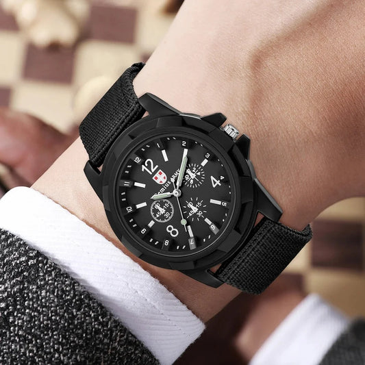2023 Watches Men Top Brand Luxury Casual Military Quartz Sport Wristwatch Soft Nylon Band Male Clock Watch relogio masculino