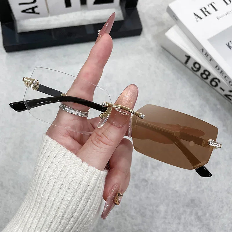 Fashion Rimless Rectangle Sunglasses Popular Women Men Shades Small Square Sun Glasses For Female Male Summer Traveling Oculos