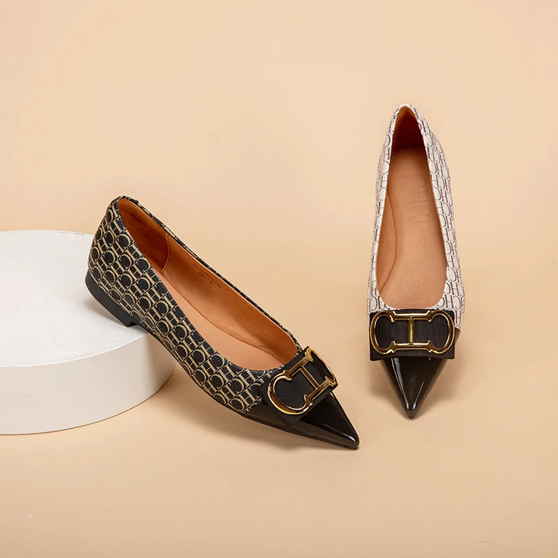 Alphabet Print Design Fashion New Women's Single Shoes Exquisite Versatile Retro Classic Women's Flat Shoes