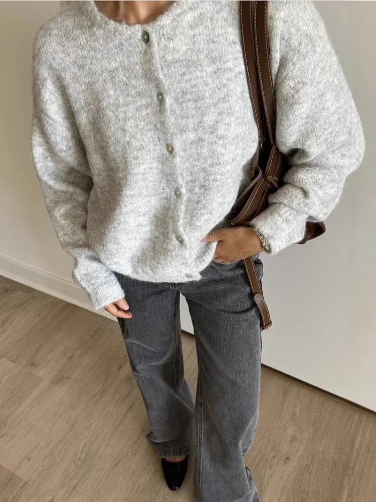 Elegant Long Sleeve Sweater Women 2025 New Single-Breasted Female Casual Cardigan Soft Cashmere Knitted Outwear