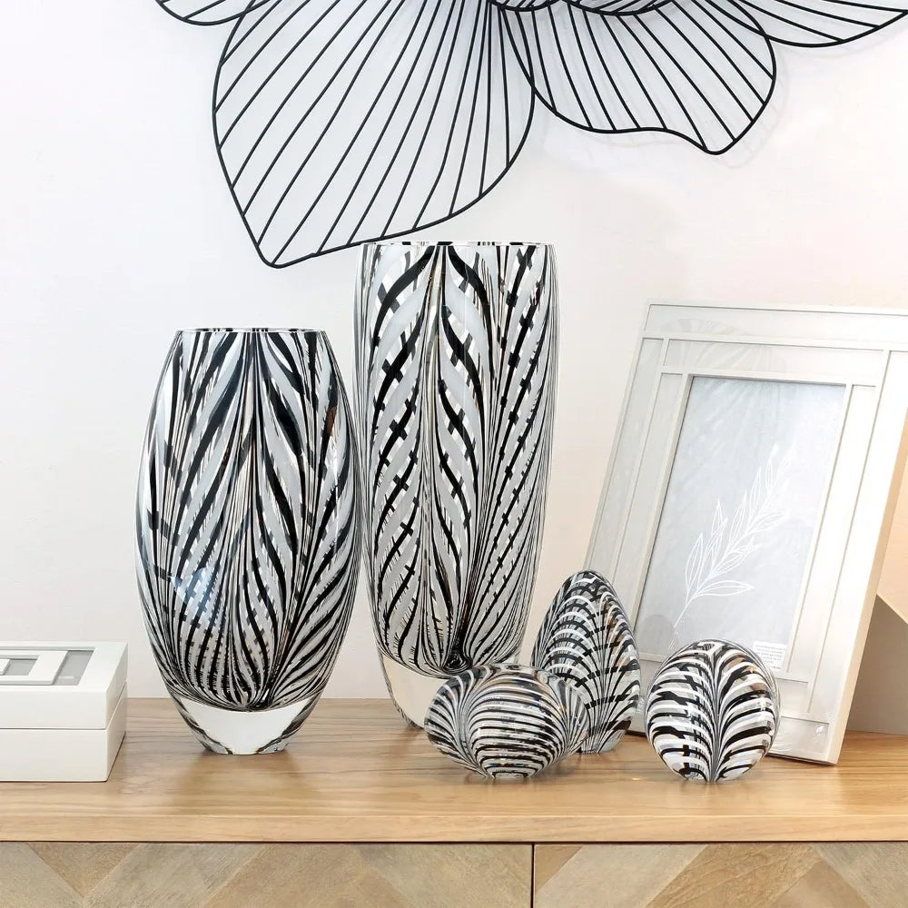 Doro Murano Style Glass Vase Black and White Feather Pattern Hand Blown Art Glass for Flower, Room Decoration and Centerpiece