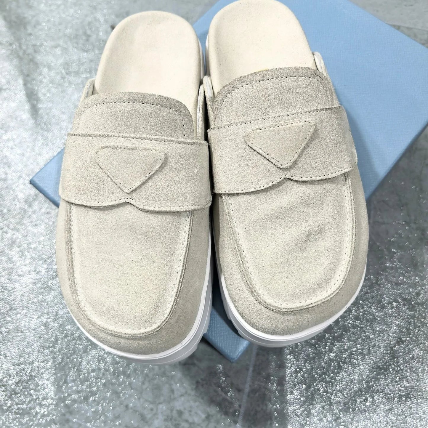 Women's new style half-slippers with closed toe, outer wear, genuine leather mule slippers, flat lazy shoes