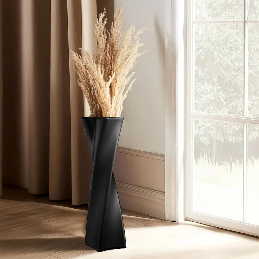 Black Tall Floor Vase 27.5in Resin Black Heart Shaped Vases Perfect for Dry or Faux Flowers Entryway Large Decorative Standing V