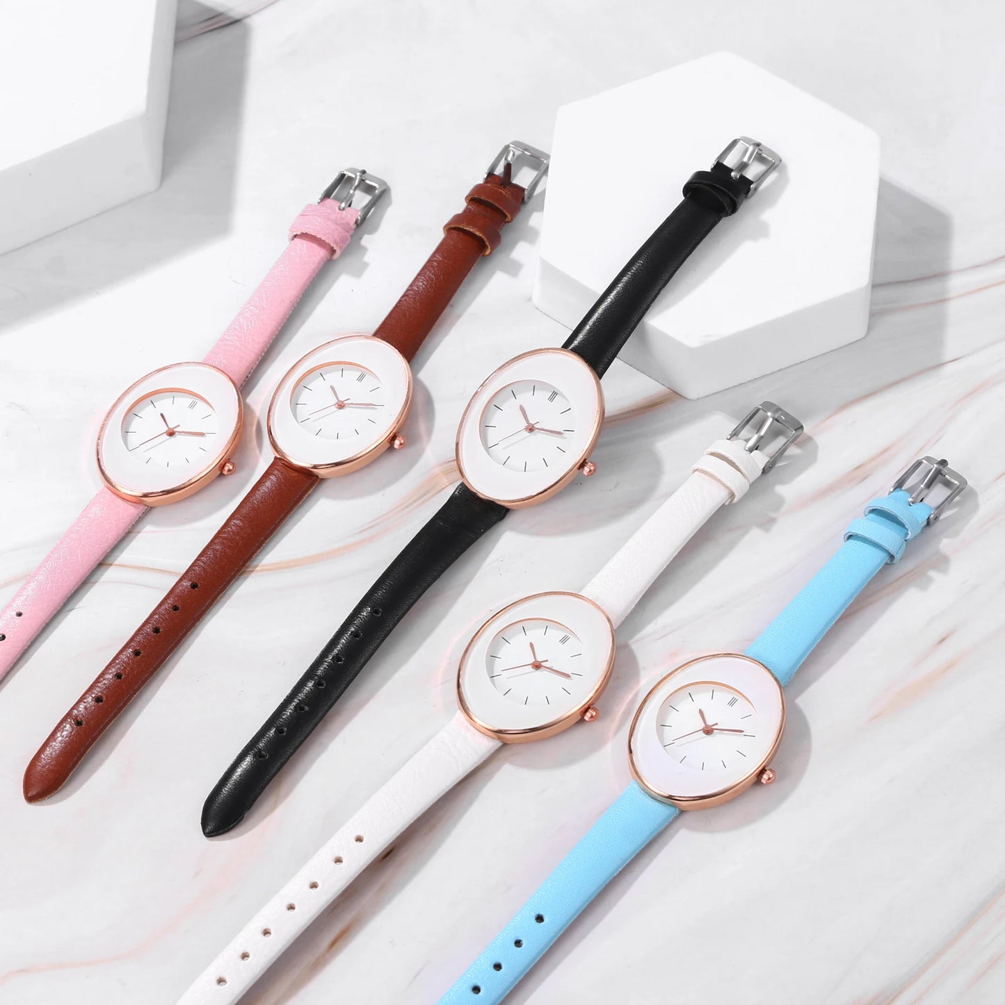 LANCARDO Women Quartz Oval Leather Ultra-thin Watch Strip Scale Women's Exquisite Fashion Watch Anniversary Valentine's Day Gift