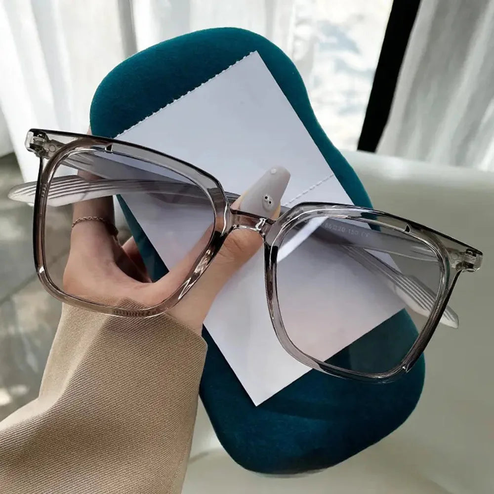 Fashion Trend Sunglasses TR90 Material UV Protection Sun Glasses High Quality Durable Lenses Eyewear For Women/Men Fast Shipping