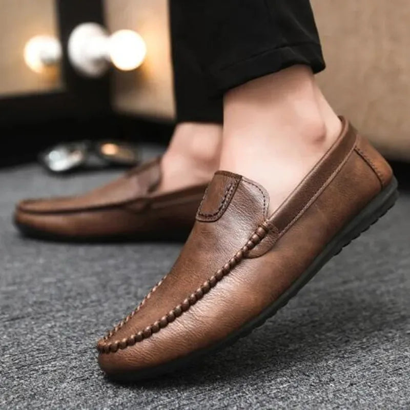 Luxury 2025 Round Toe Soft Flat Men's Leather Shoes High Quality Fashion Comfortable Designer Legitimate Sale Male Casual Shoe