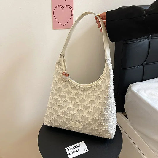 Women's 2025 Summer Trendy Bag. Large - Capacity Commuting Tote, Armpit Style, Versatile Niche for Casual Outings