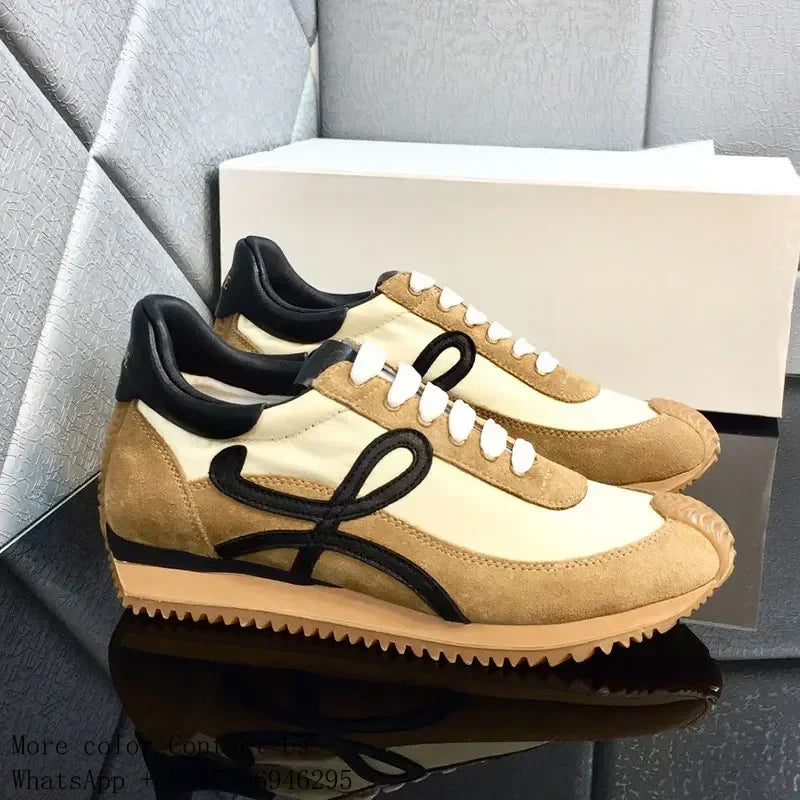 2025 Fashion Men Trainers Shoes Designer Sneaker Flow Runner In Nylon Lace Up A Soft Rubber Upper Honey Rubber Waves Sole