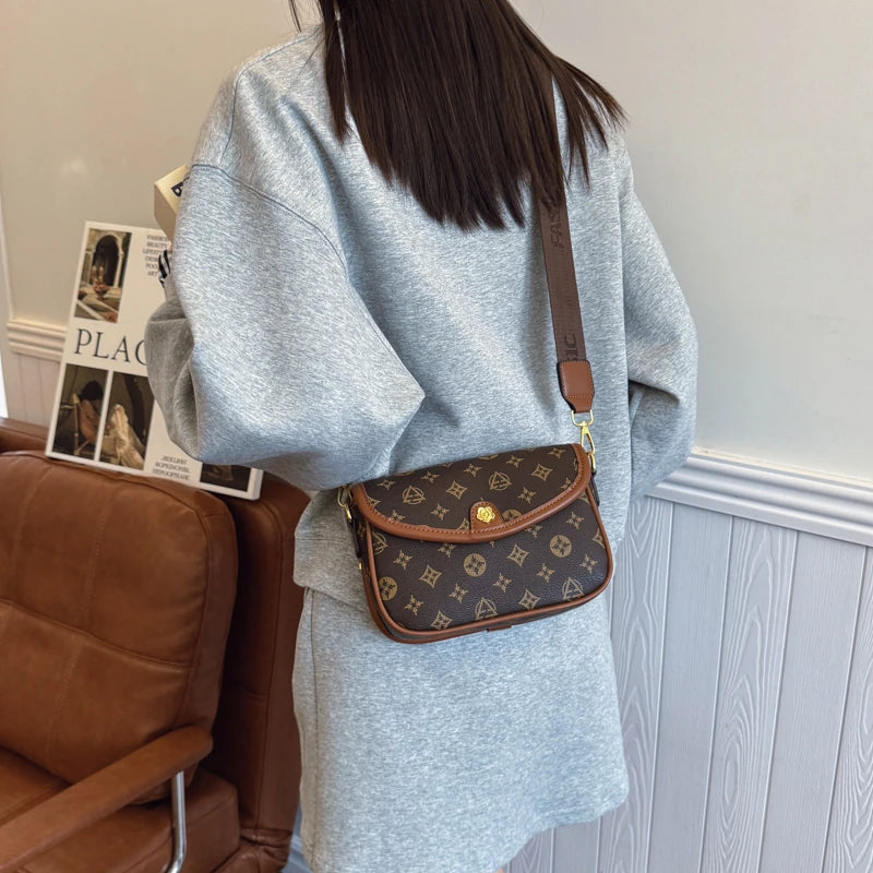 Classic Tote Bags For Women, Leather Handbag By Famous Designer, Spacious Crossbody-Bag For Elegant Ladies