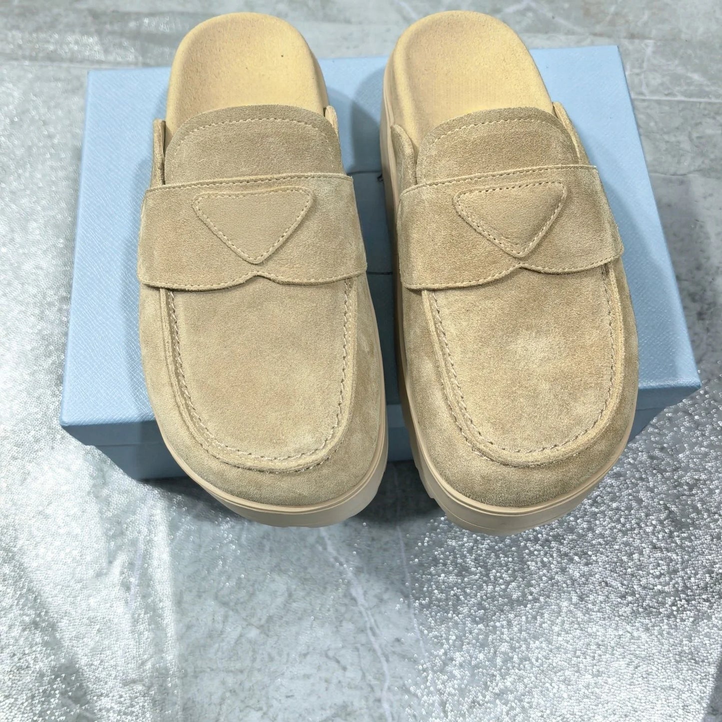 Women's new style half-slippers with closed toe, outer wear, genuine leather mule slippers, flat lazy shoes