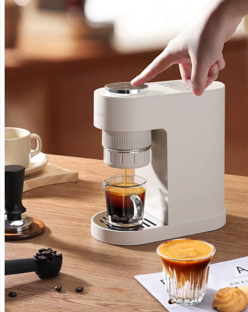 Lovfe Portable Professional Semi-Automatic Espresso Maker Milk Frother Electric Coffee Machine for Household Plastic Housing