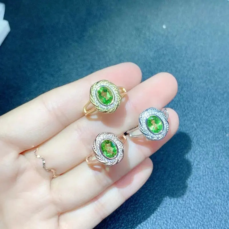 Hot Sale 925 Silver Jewelry Set with Gold Plated 6mm*8mm 2ct Natural Peridot Ring and Peridot Pendant with Silver Necklace