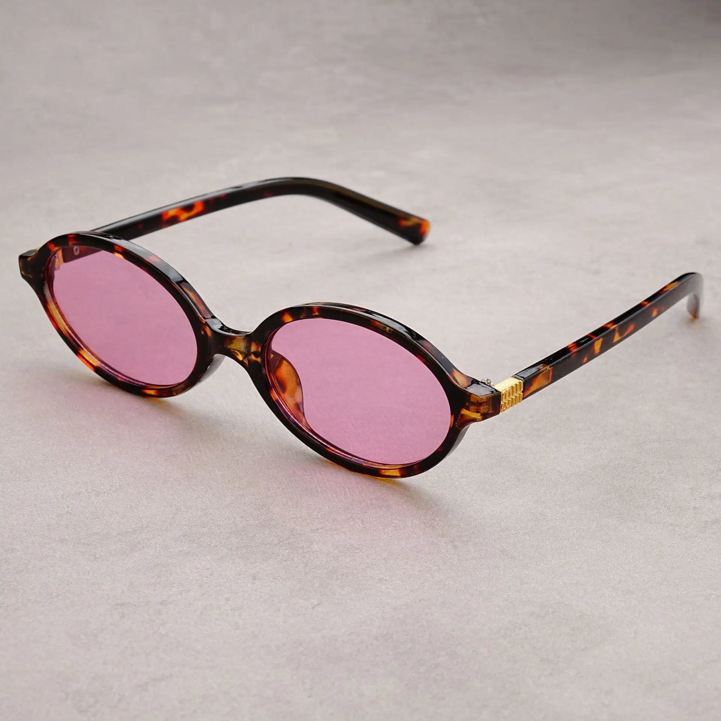 New Oval sunglasses For women Fashion Brand Black Small Frame Sun Glasses Female Retro Clear Lenses Eyewear Lady Trendy UV400