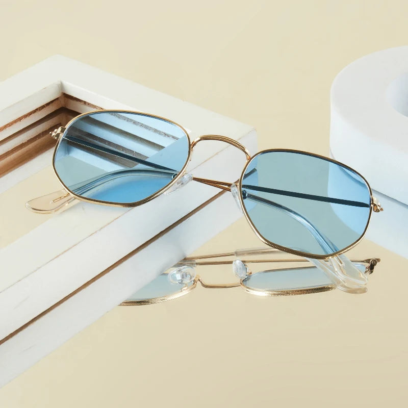 1Pc Men's Fashion Glasses New Retro Gold-Rimmed Round Frame Unique Stylish Niche Design Casual Versatile Decoration Suitable for