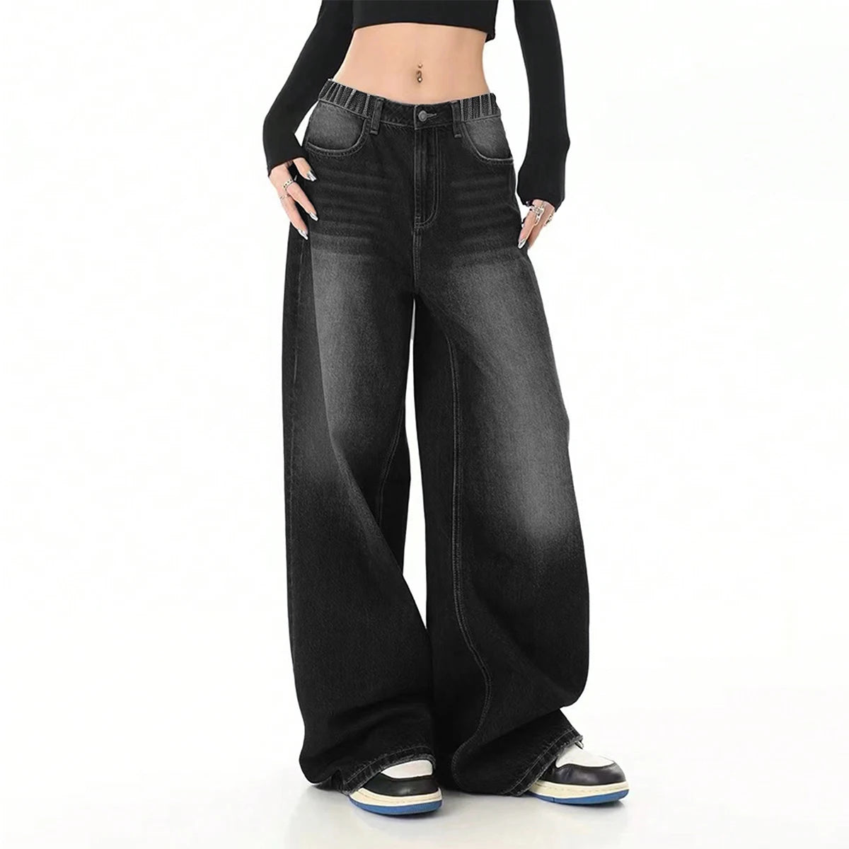 Vintage black washed loose straight-leg jeans for girls - a casual, long, wide-leg fashionable pants