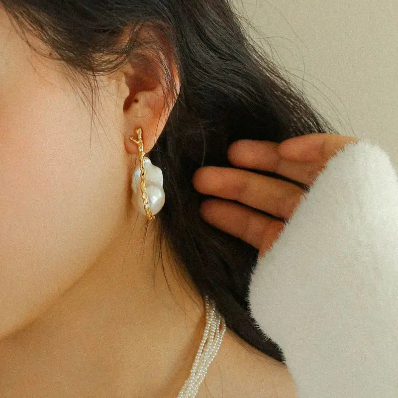 Aimgal Retro Natural Baroque Pearl Stud Earrings 925 Silver Ear Pin with 18K Gold Brass Plating Fine Jewelry with Branch Design