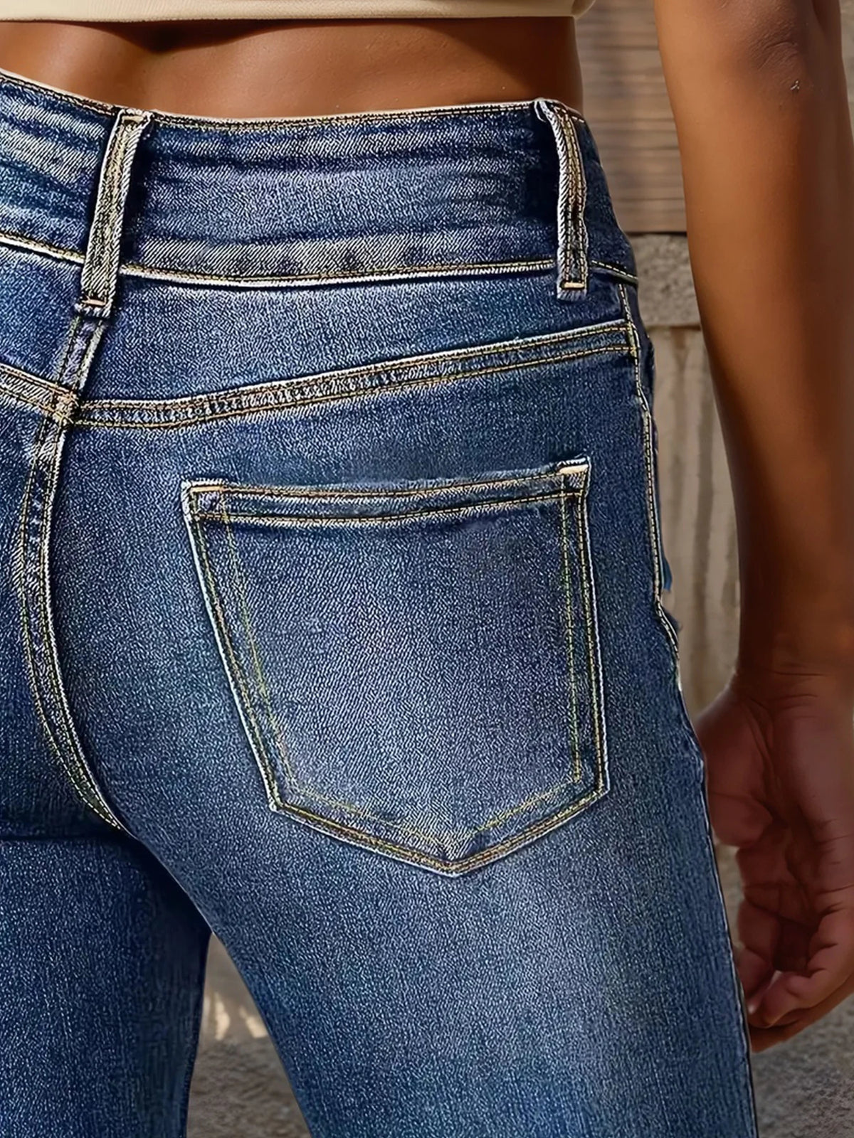 New Women's High Waisted Elastic Flared Jeans, Retro Washed Slim Fit Basic Jeans, Suitable for Daily Wear