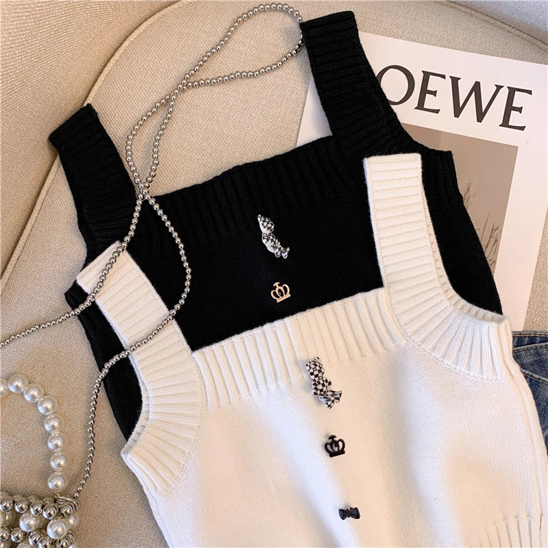 Women Clothing White Three-dimensional Bear Knitted Tanks Tops Ummer Short Suspender Top Sleeveless Camisole T-shirt