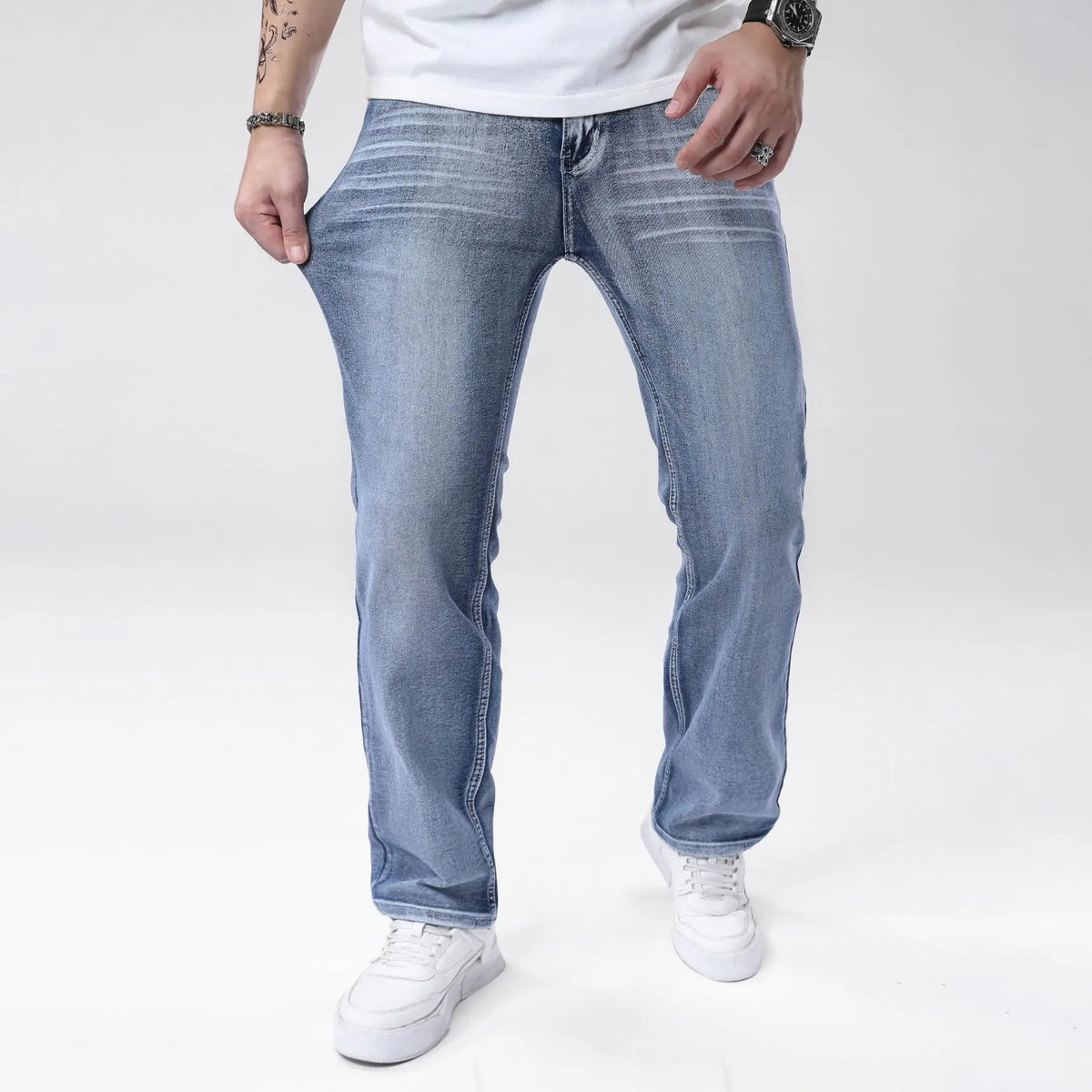 Men's Four Seasons Jeans Elastic Simple Denim Straight Leg Pants Light Blue Slim Fit Men's Pants