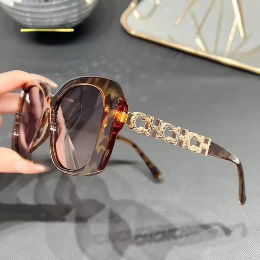New Fashion Sunglasses for Women Female Large Frame Luxury Designer Ladies Eyeglasses Ladies Sun Glasses Driving Sunscreen